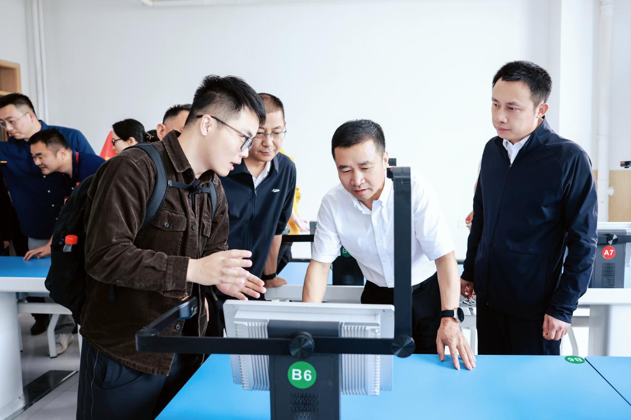 和记游戏官网-不凡成就非凡,相信品牌力量